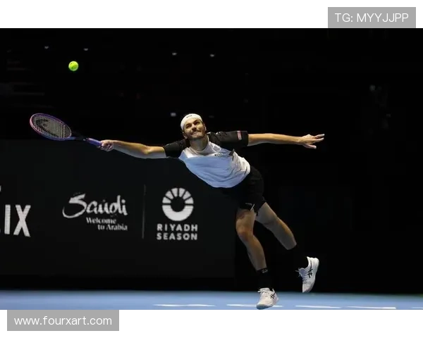 网球历史性突破 新星连胜击败大满贯冠军引发热议