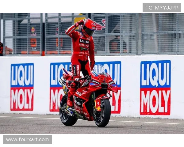 2025赛季MotoGP各车队阵容更新：新星加盟与老将退役成焦点